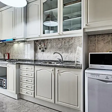 Antonio Pedro Apartment Lissabon